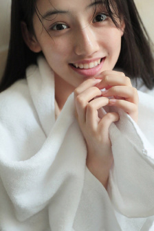 藏宝阁未满十八岁显示